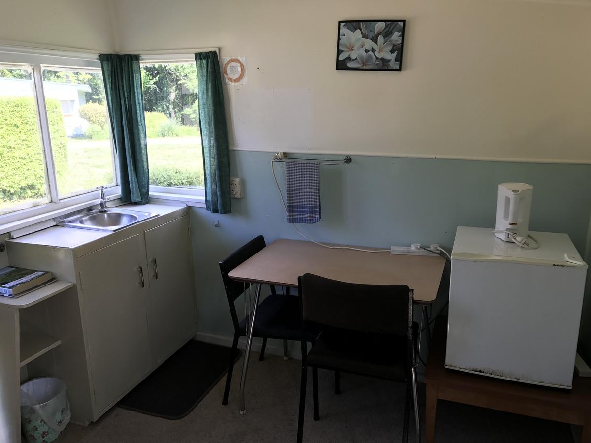 Golden Springs Motel, Holiday Park ロトルア エクステリア 写真