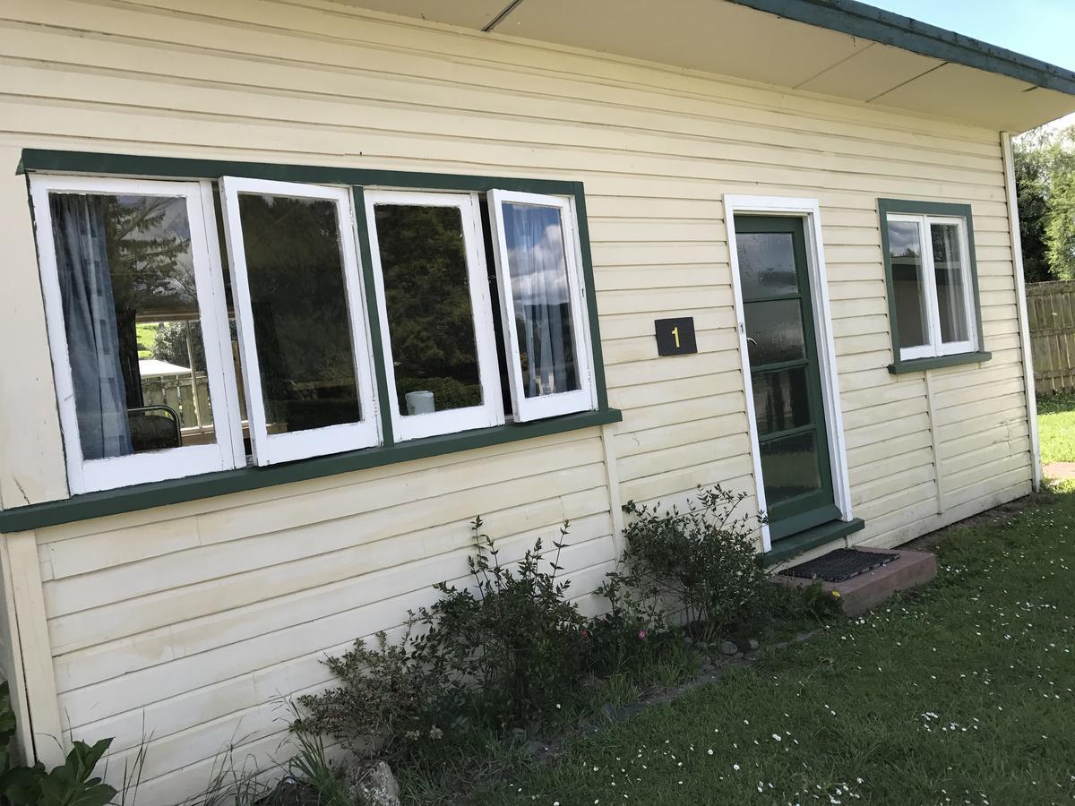 Golden Springs Motel, Holiday Park ロトルア エクステリア 写真