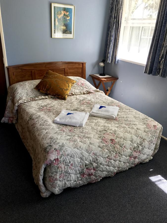 Golden Springs Motel, Holiday Park ロトルア エクステリア 写真