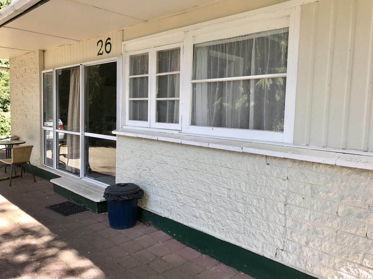 Golden Springs Motel, Holiday Park ロトルア エクステリア 写真